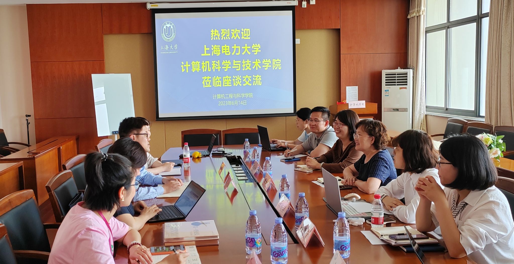 92e107f2240237744fe047c5e926f51.jpg 92e107f2240237744fe047c5e926f51.jpg