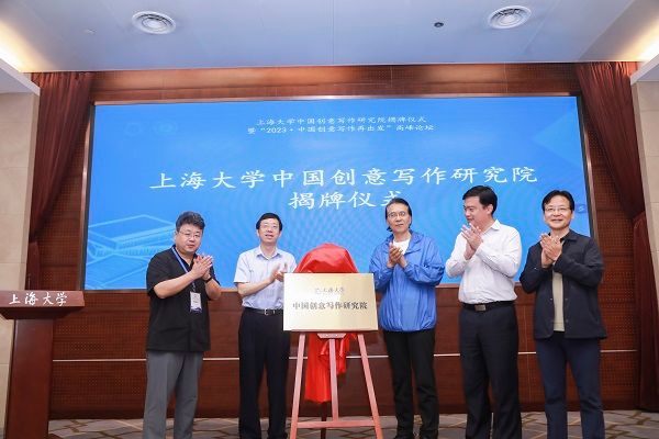 EZ8A1983_1.jpg EZ8A1983_1.jpg